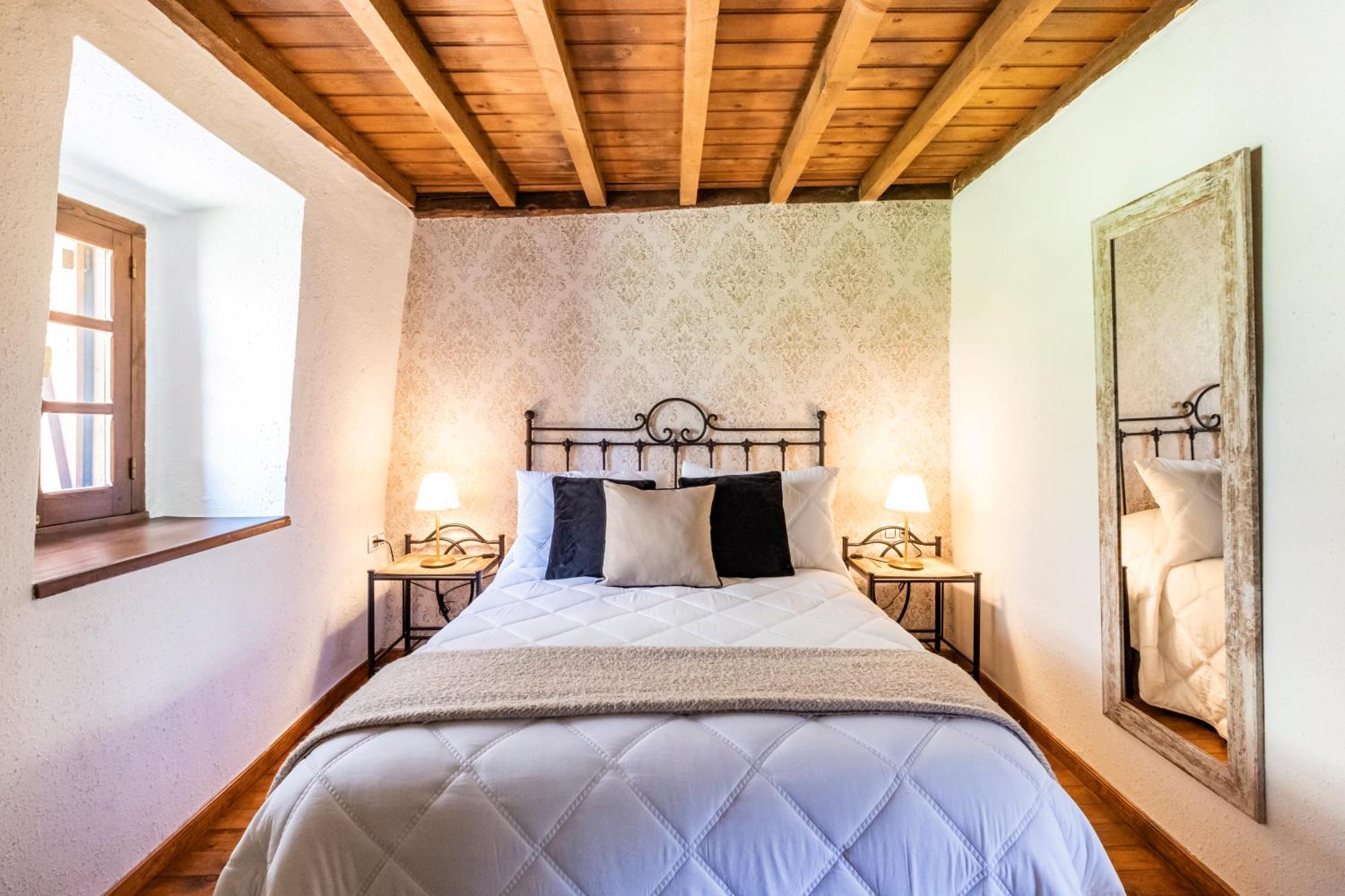 Apartamentos Rurales La Laguna Somiedo Valle de Lago Buitenkant foto