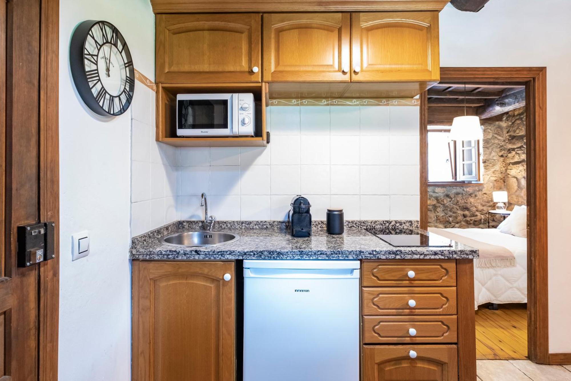 Apartamentos Rurales La Laguna Somiedo Valle de Lago Buitenkant foto